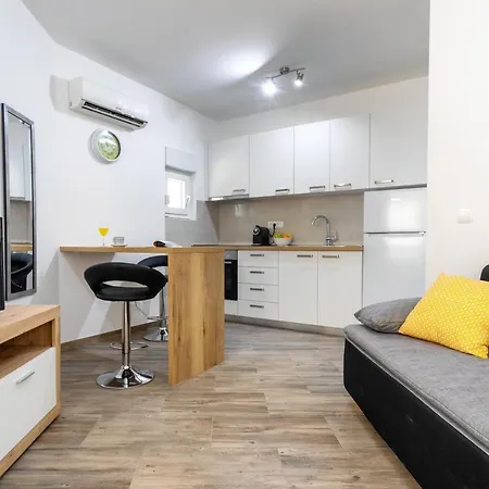 Hidden Gem - Zf Hvar Apartmán