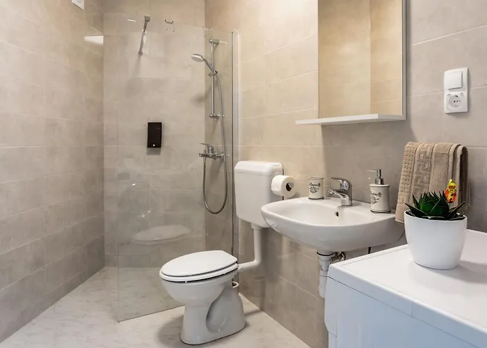 Hidden Gem - Zf Hvar 흐바르