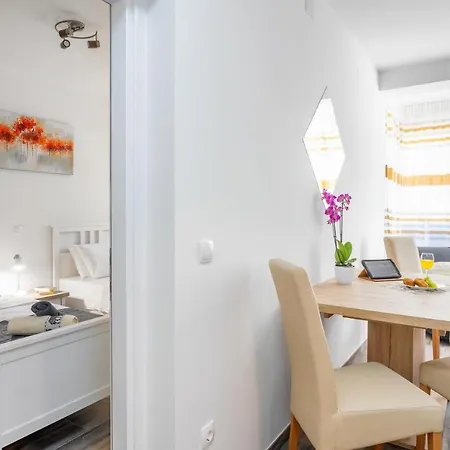 Hidden Gem - Zf Hvar Апартаменты Хвар