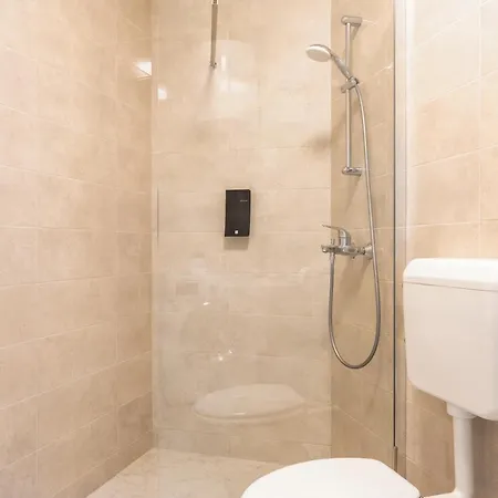 Hidden Gem - Zf Hvar Апартаменты *